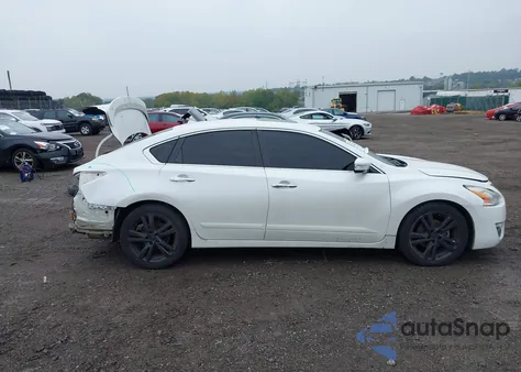 2013 Nissan Altima 3.5 Sl z USA, uszkodzony, nr VIN 1N4BL3AP6DC290767